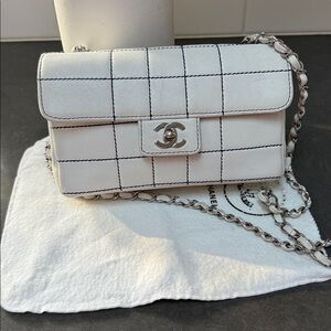 CHANEL CHOCOLATE BAR FLAP BAG